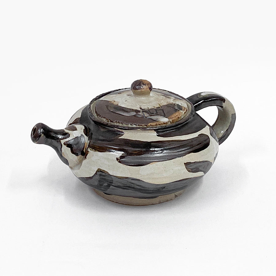 June Teapot Shiwan China